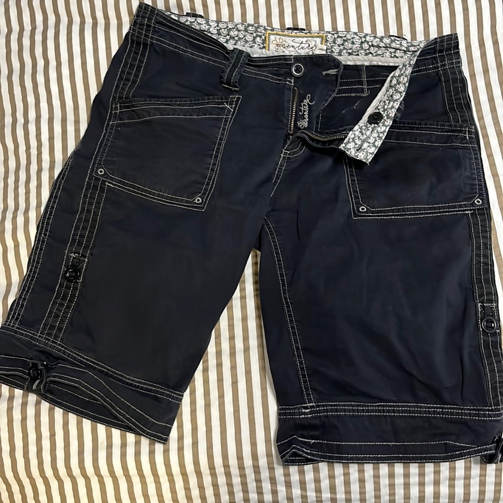 Aventura Organic Black Shorts Sz. 8